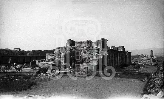 300餘張老照片述說圓明園160年滄桑梦回圆明园 300餘張老照片述說圓明園160年滄桑-梦回圆明园