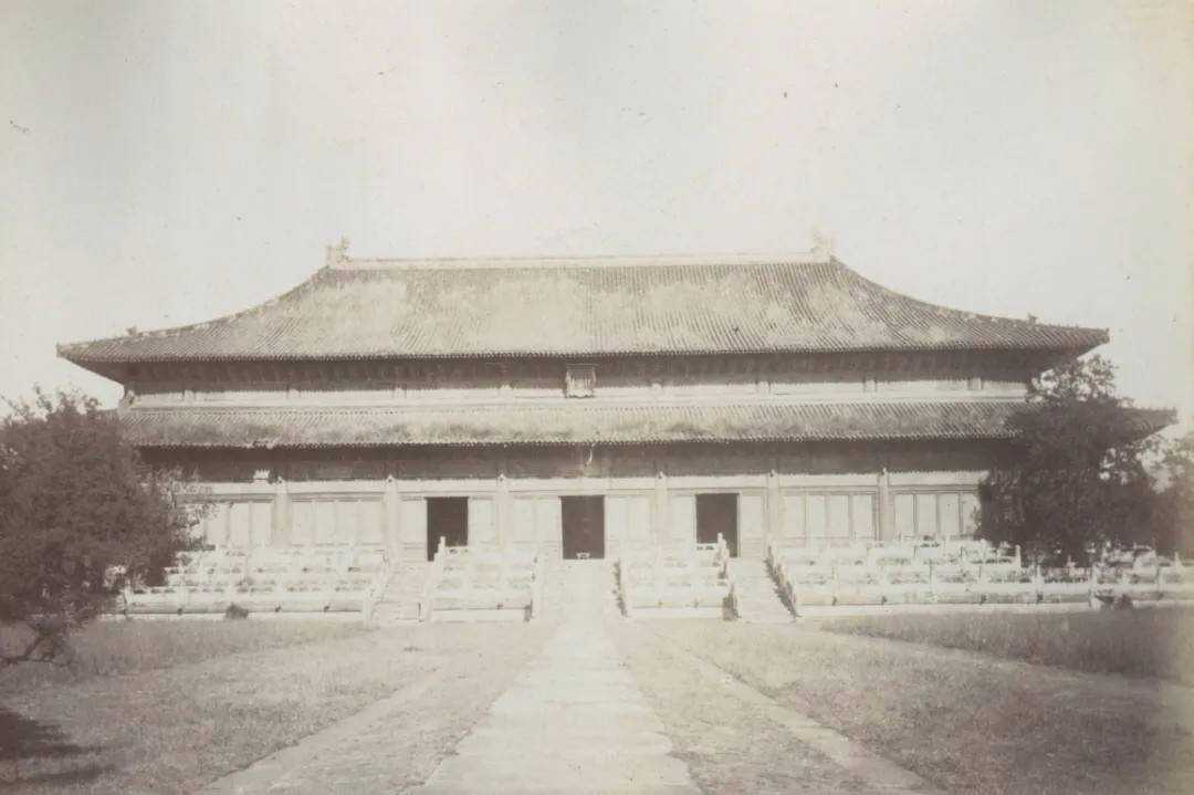 中贸圣佳2021春拍：谢满禄1419张北京摄影作品创国内最贵影像艺术品拍卖纪录梦回圆明园